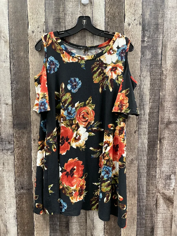 Dress Casual Short By Jodifl In Floral Print, Size: M