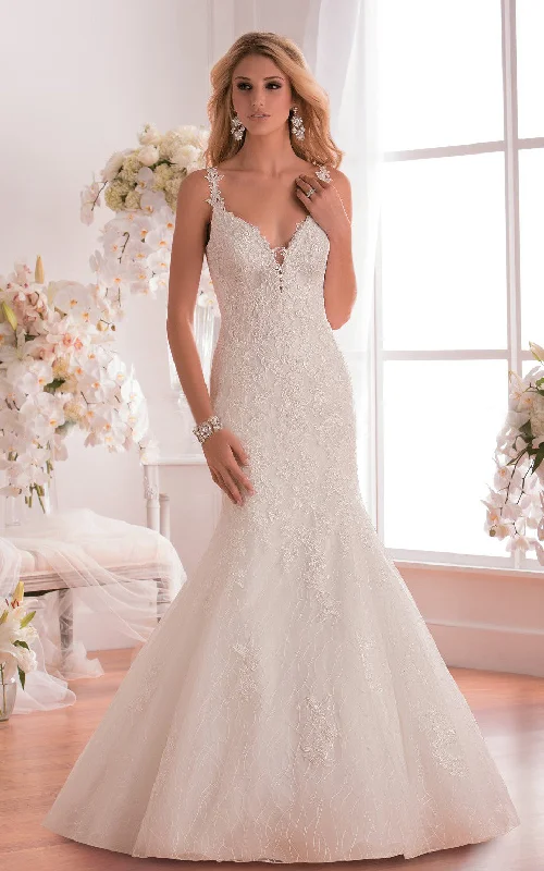 V-Neck Mermaid Wedding Dress With Low Scoop Back And Appliques-MK_702826