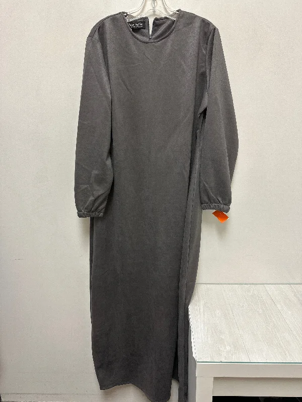 Dress Casual Maxi By Clothes Mentor In Grey, Size: L