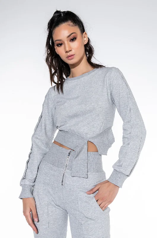 COME CLOSER CUT OUT DETAIL SWEATSHIRT HEATHER GREY